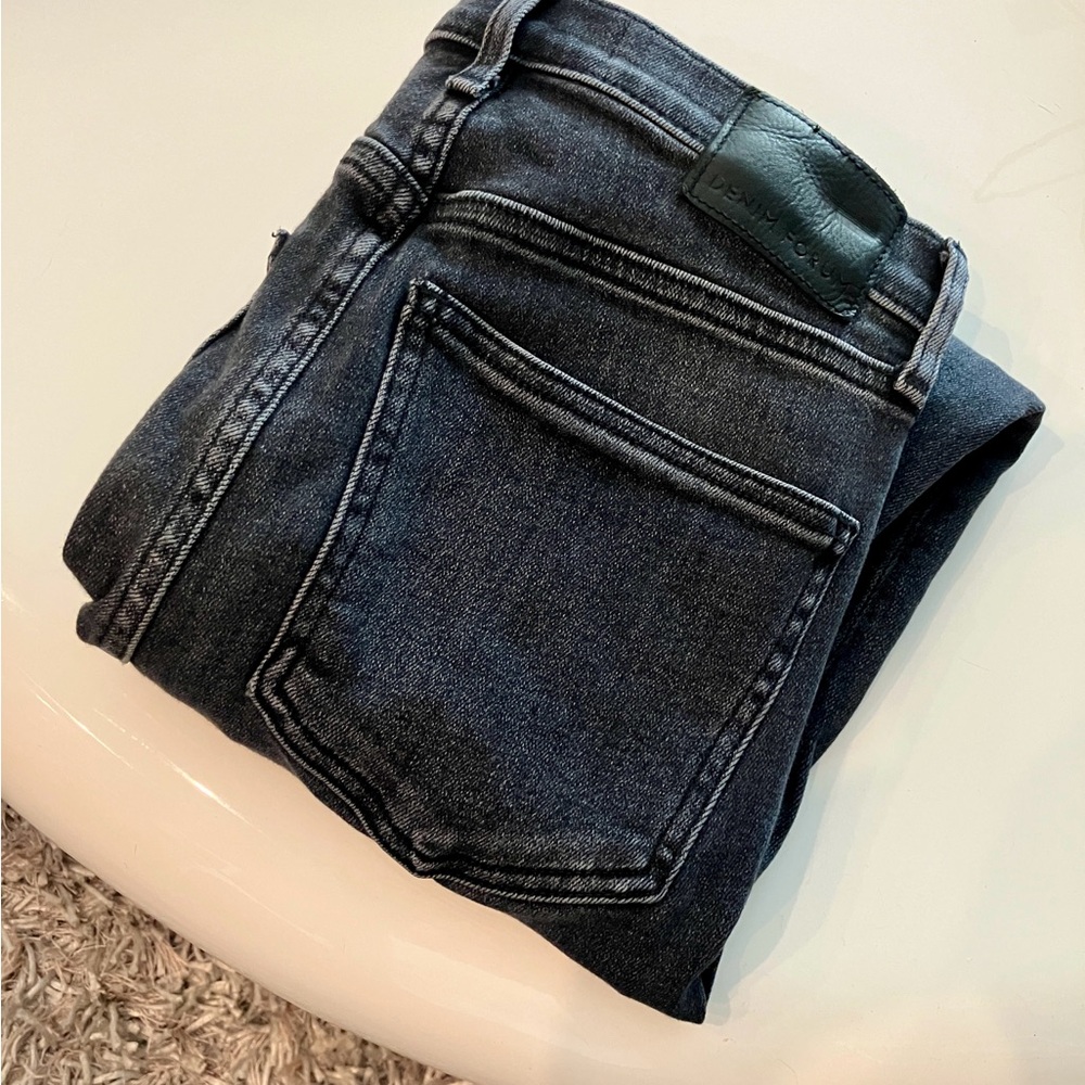 Aritzia Denim Forum Lola Jeans